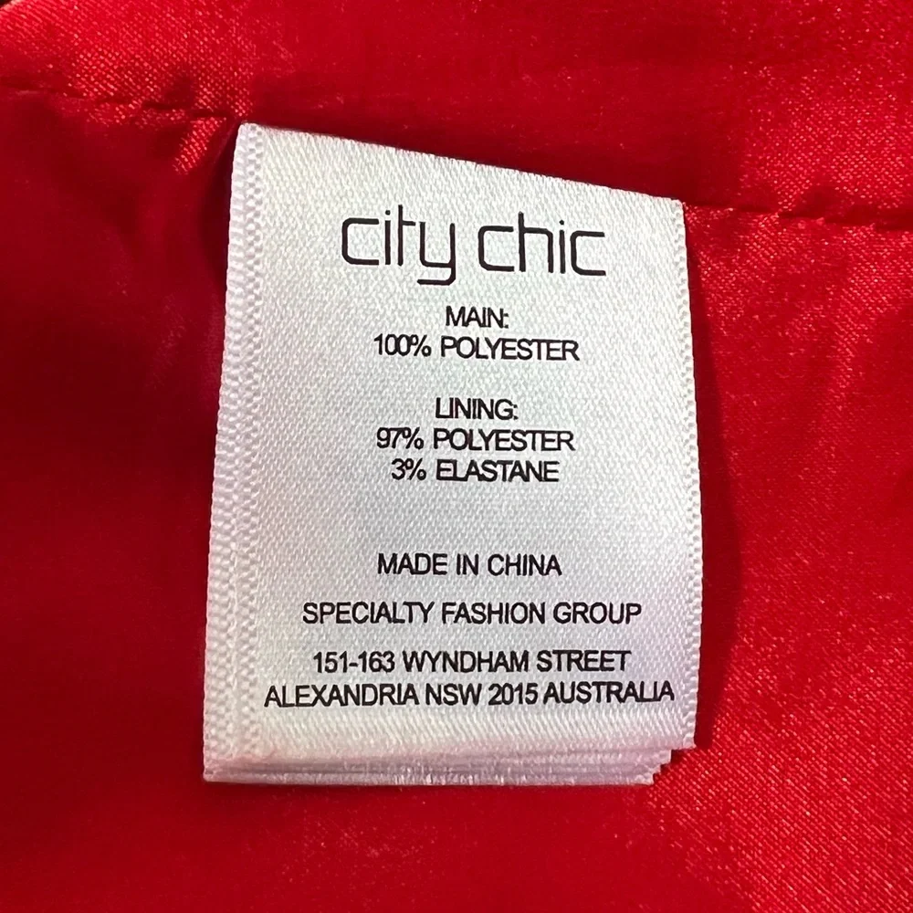 Formal dress City chic size L (20) sexy red dress Hot Deep v neck, cold shoulder - Picture 15 of 16